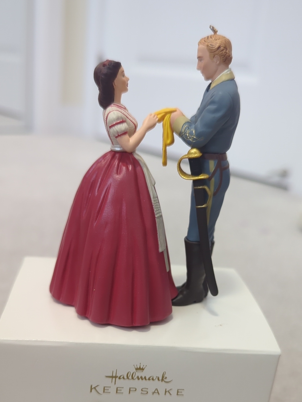 2008 Keepsake Ornament Scarlett O' Hara & Ashley Wilkes Gone With The Wind Movie